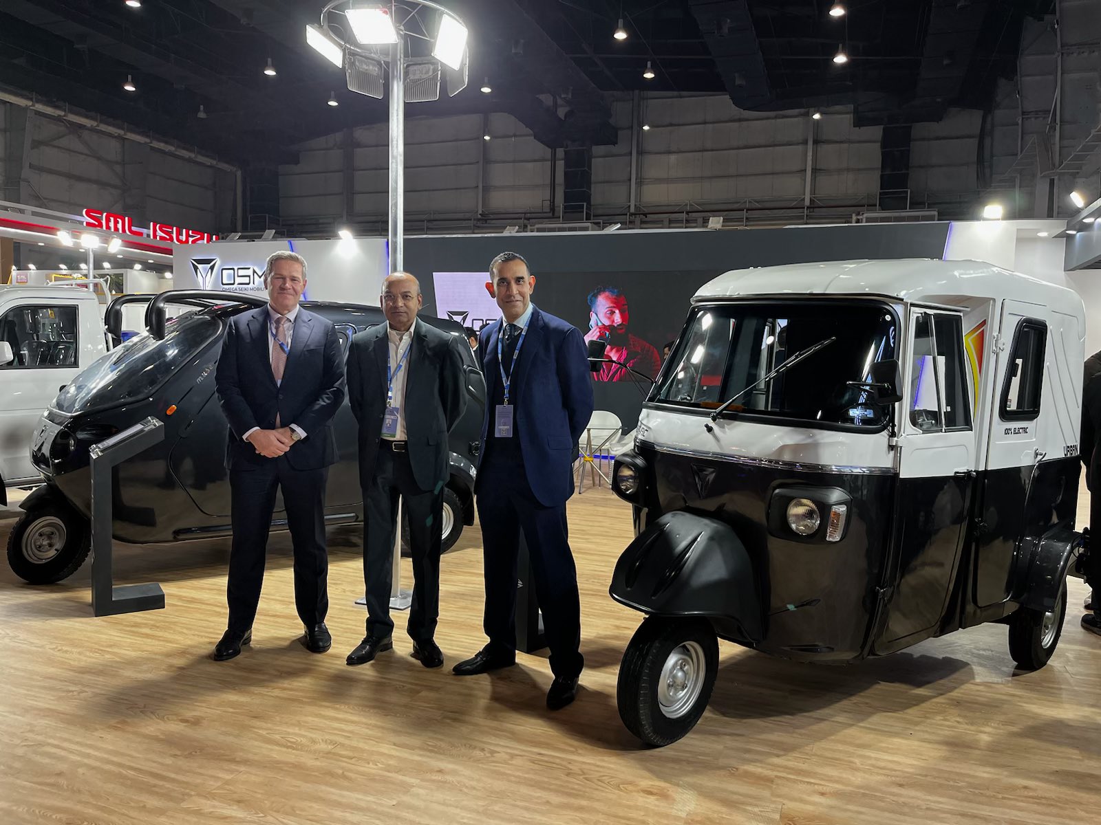OSM Mobility Launches Two Electric 3 Wheeler for Passenger Mobility “Muse” and “Kraze”